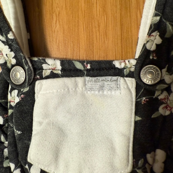 7 For All Mankind 12 M Toddler Girls Play Condition Floral Romper Denim Tee - Picture 8 of 13